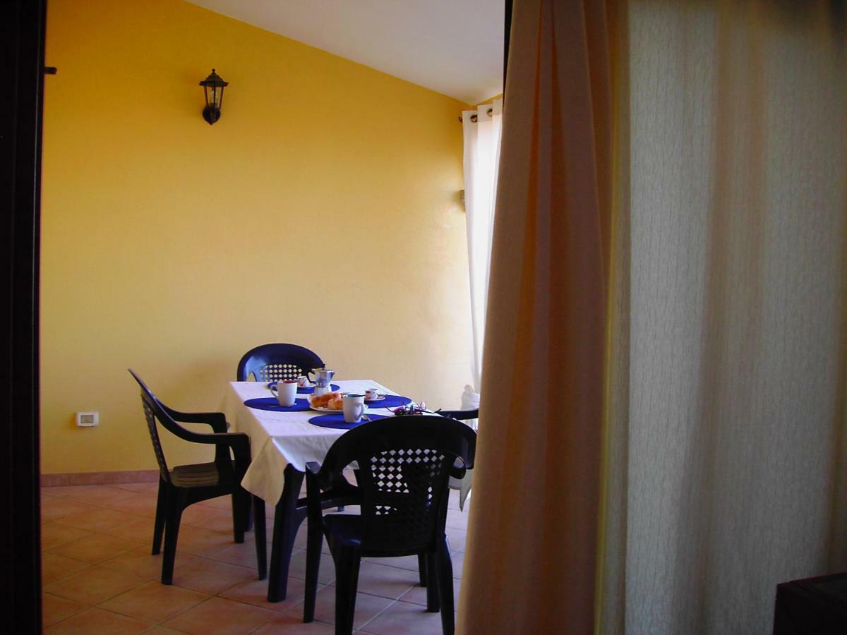 Appartement Vista Baia Blu à Budoni Extérieur photo